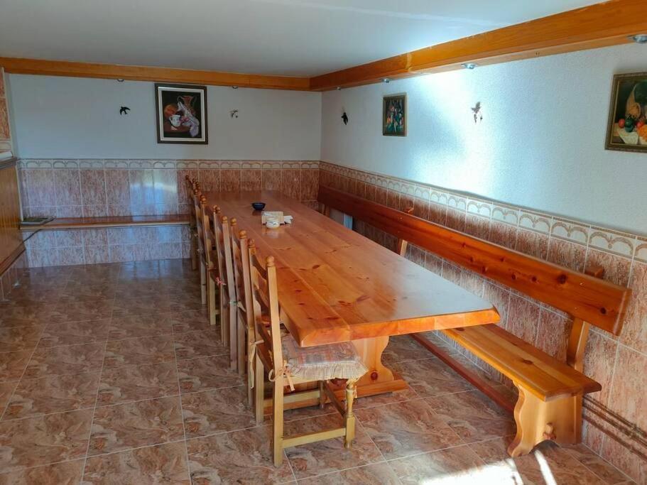 Vivienda De Uso Turistico En Entorno Maravilloso Huerta Del Rey Exterior foto